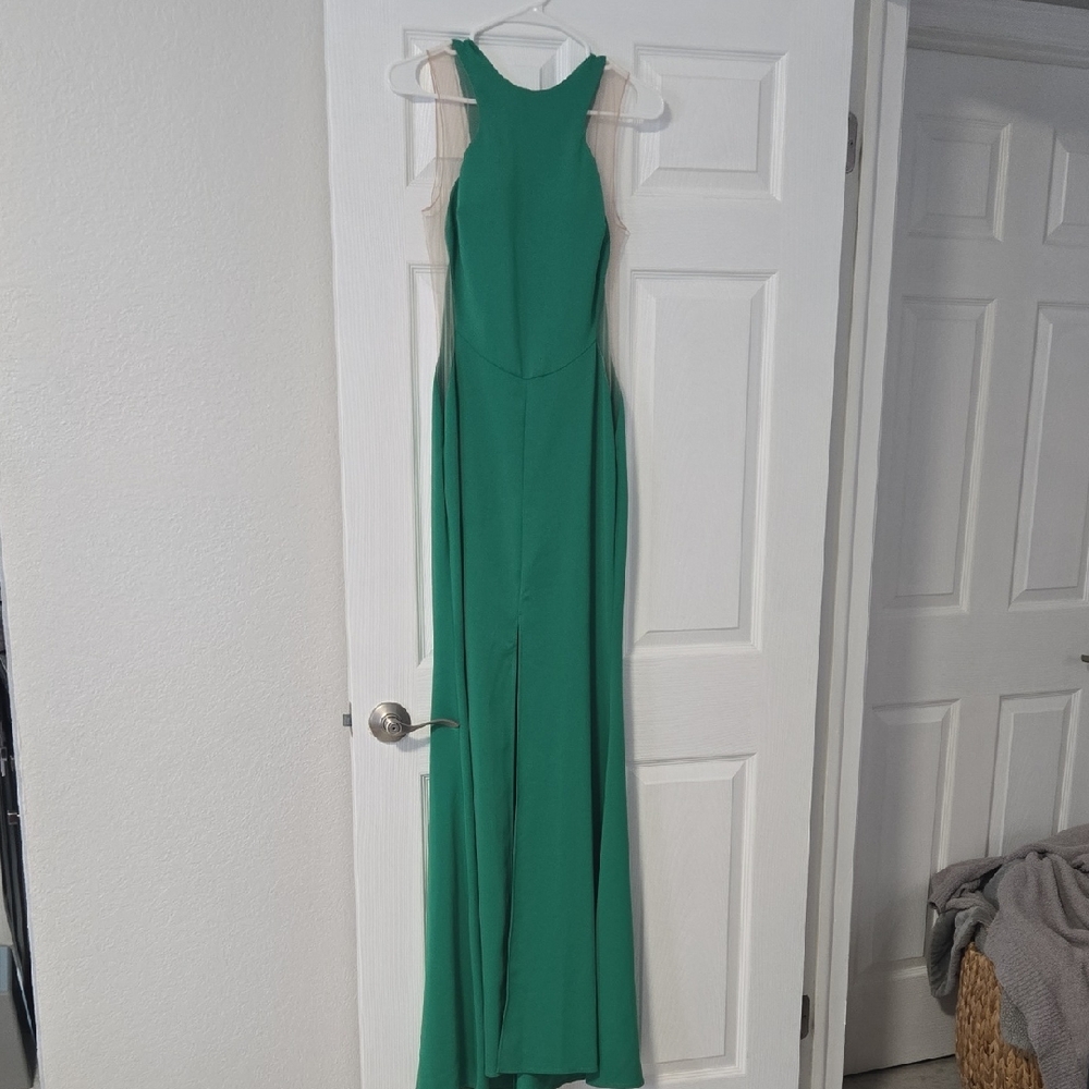 Aida Size 10 Green Formal Dress